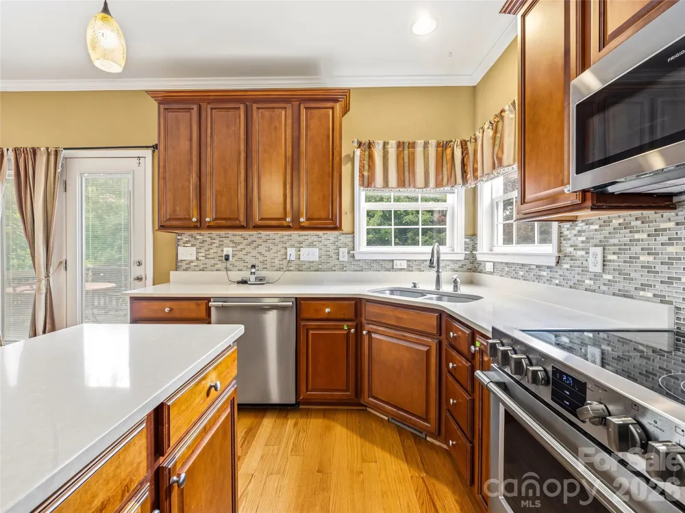 6 Dansford Lane Arden, NC 28704