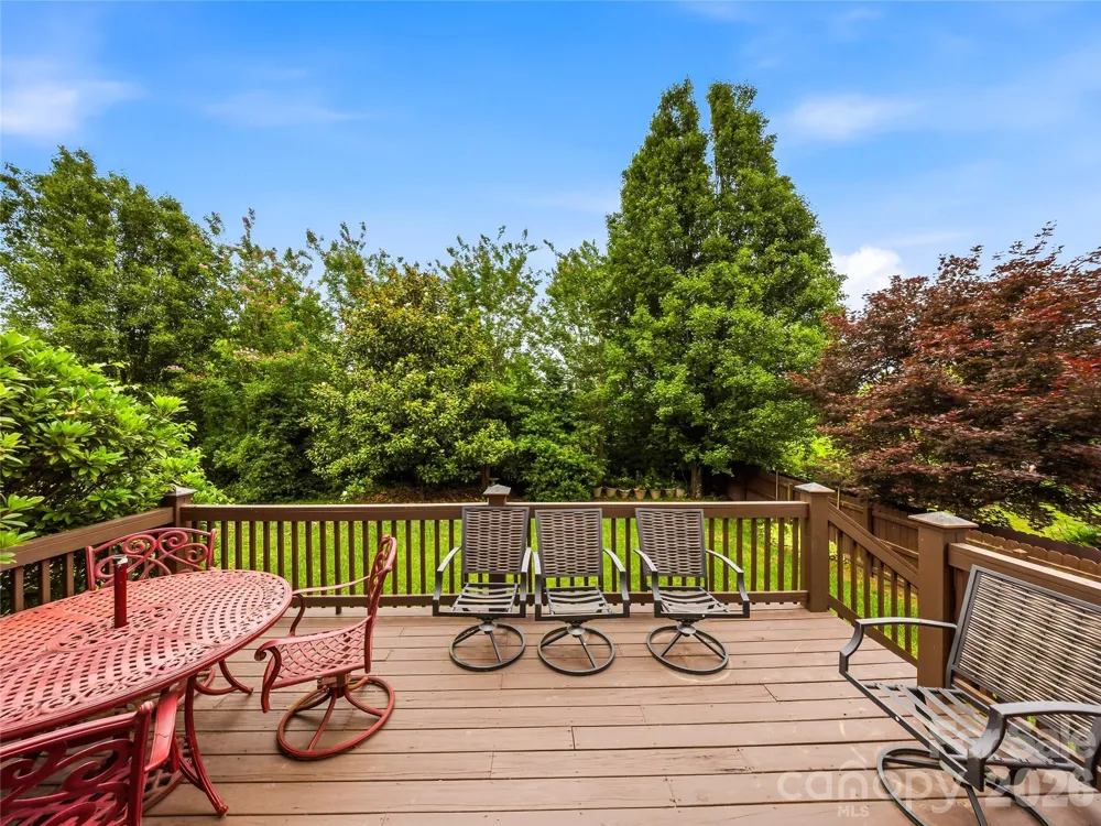 6 Dansford Lane Arden, NC 28704