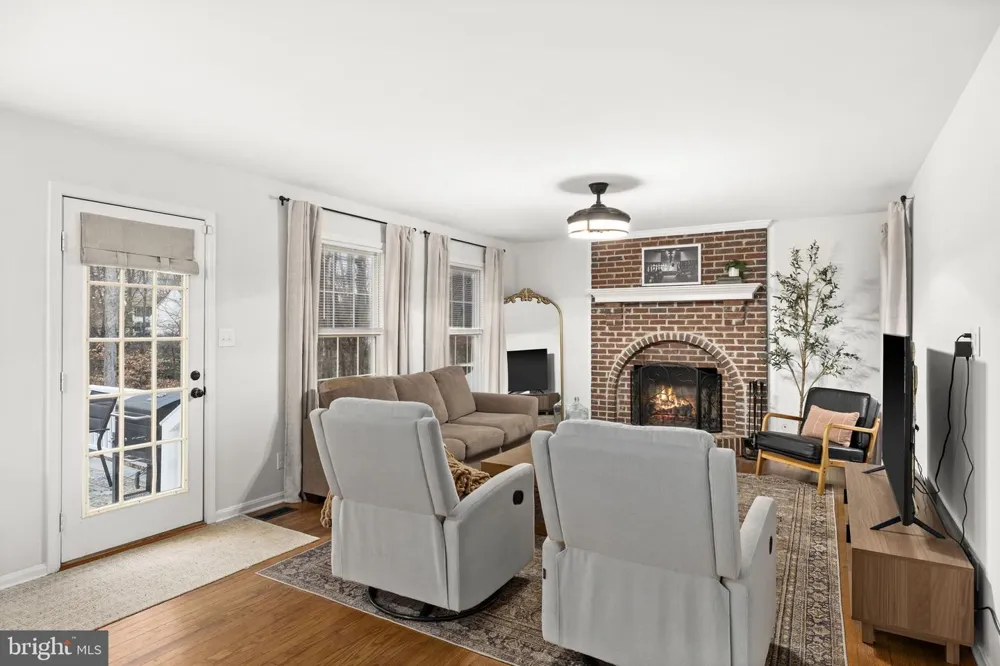 41 BALDWIN DRIVE Fredericksburg, VA 22406