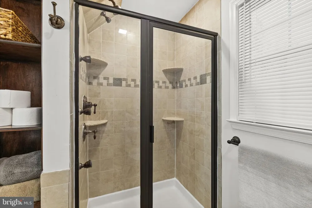 41 BALDWIN DRIVE Fredericksburg, VA 22406