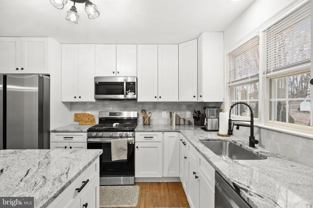 41 BALDWIN DRIVE Fredericksburg, VA 22406