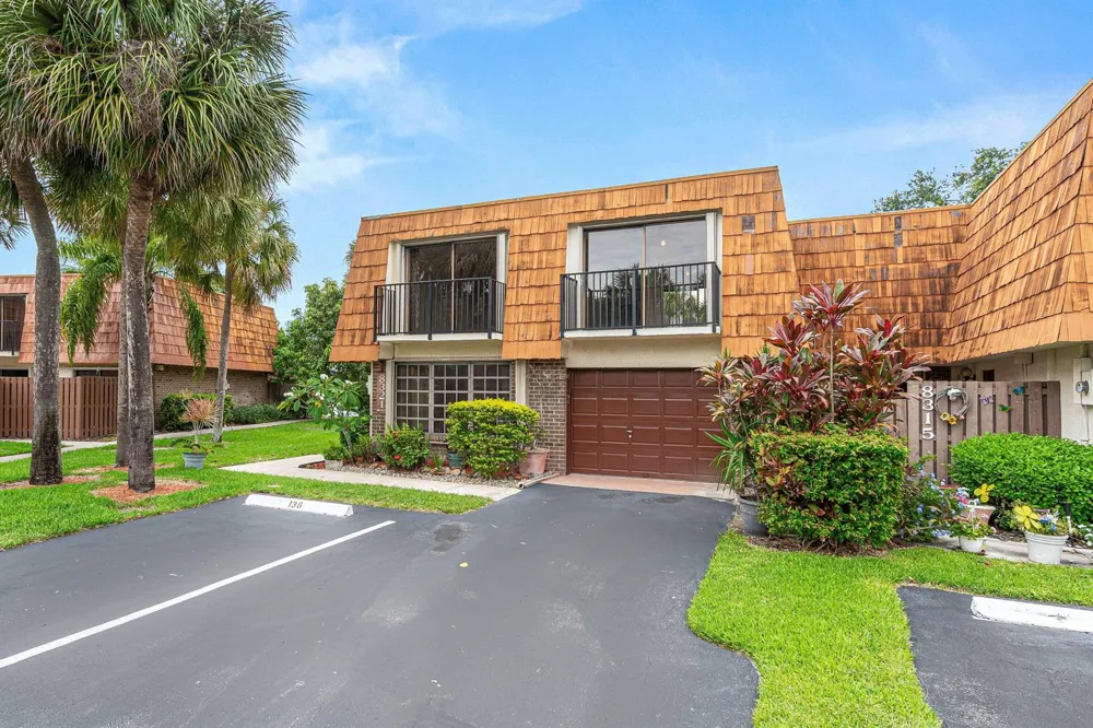 8321 S Coral Circle North Lauderdale, FL 33068