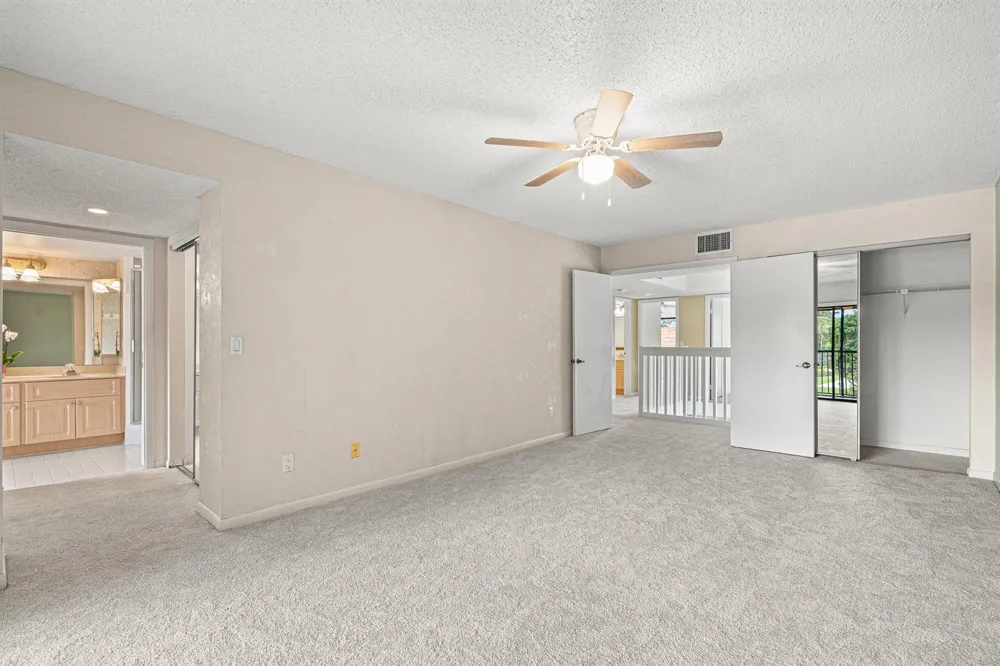8321 S Coral Circle North Lauderdale, FL 33068