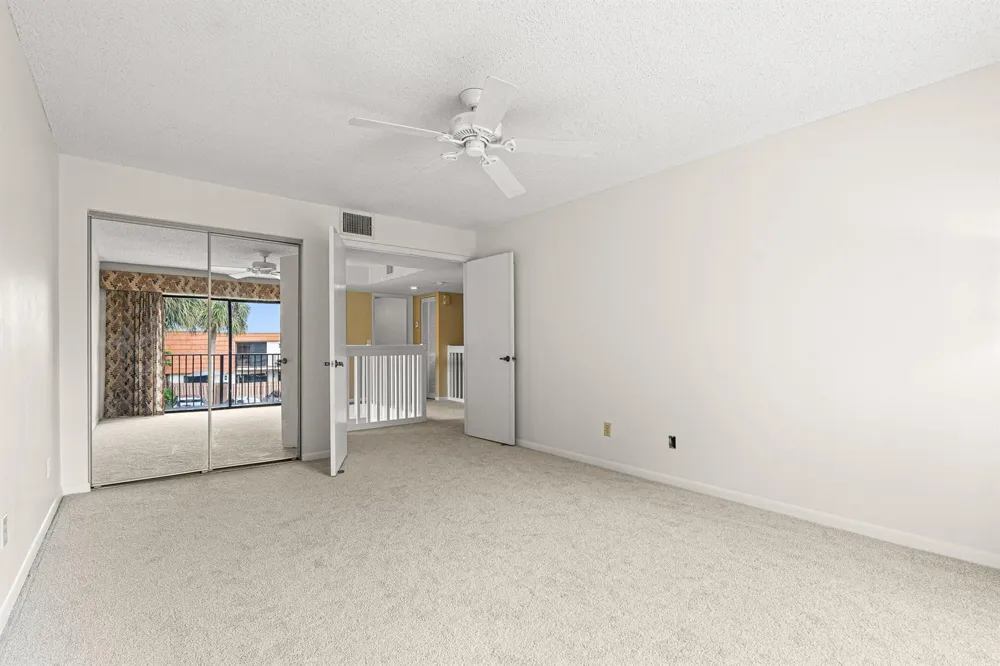 8321 S Coral Circle North Lauderdale, FL 33068