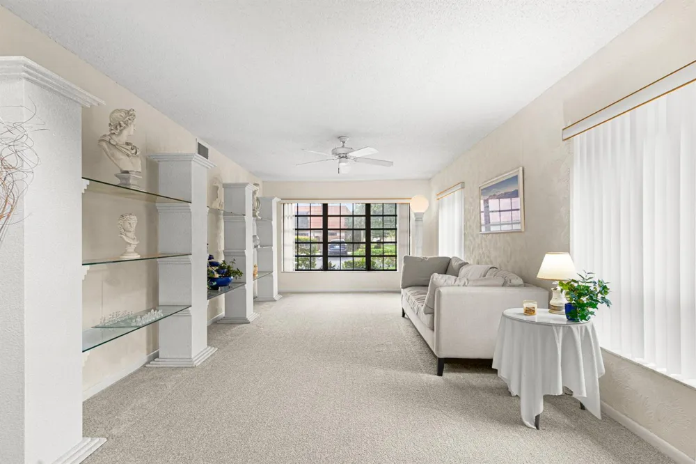8321 S Coral Circle North Lauderdale, FL 33068