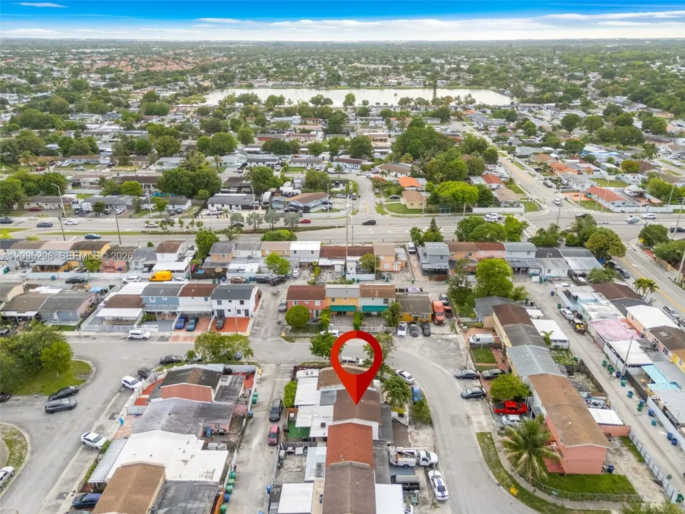 4522 NW 194th St Miami Gardens, FL 33055