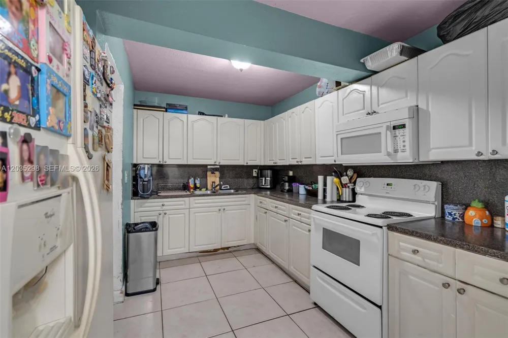 4522 NW 194th St Miami Gardens, FL 33055