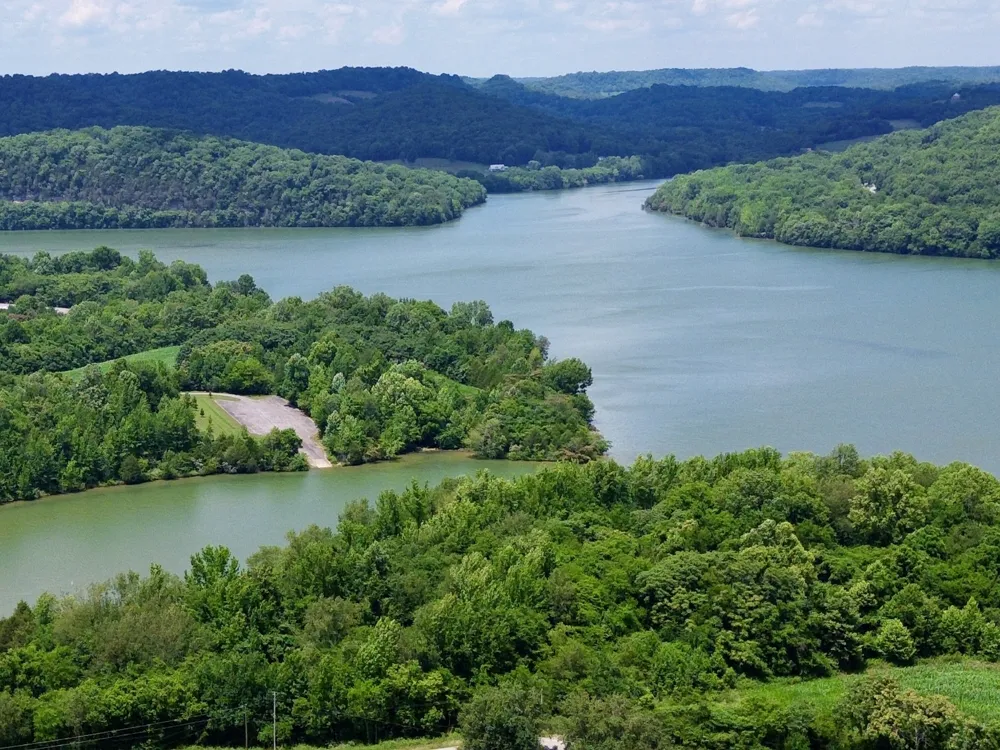 40 Mahan Lane Elmwood, TN 38560