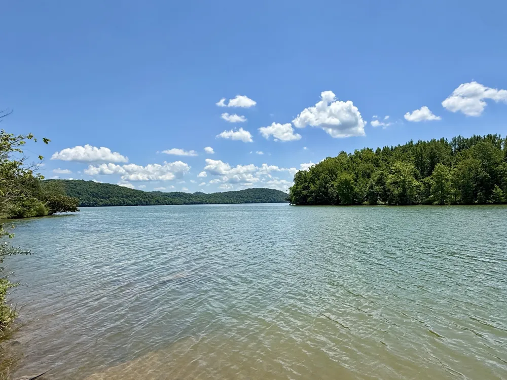 40 Mahan Lane Elmwood, TN 38560