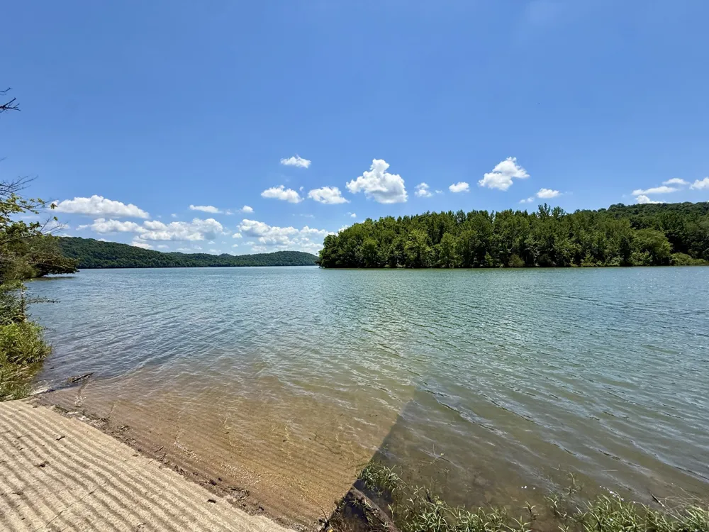 40 Mahan Lane Elmwood, TN 38560