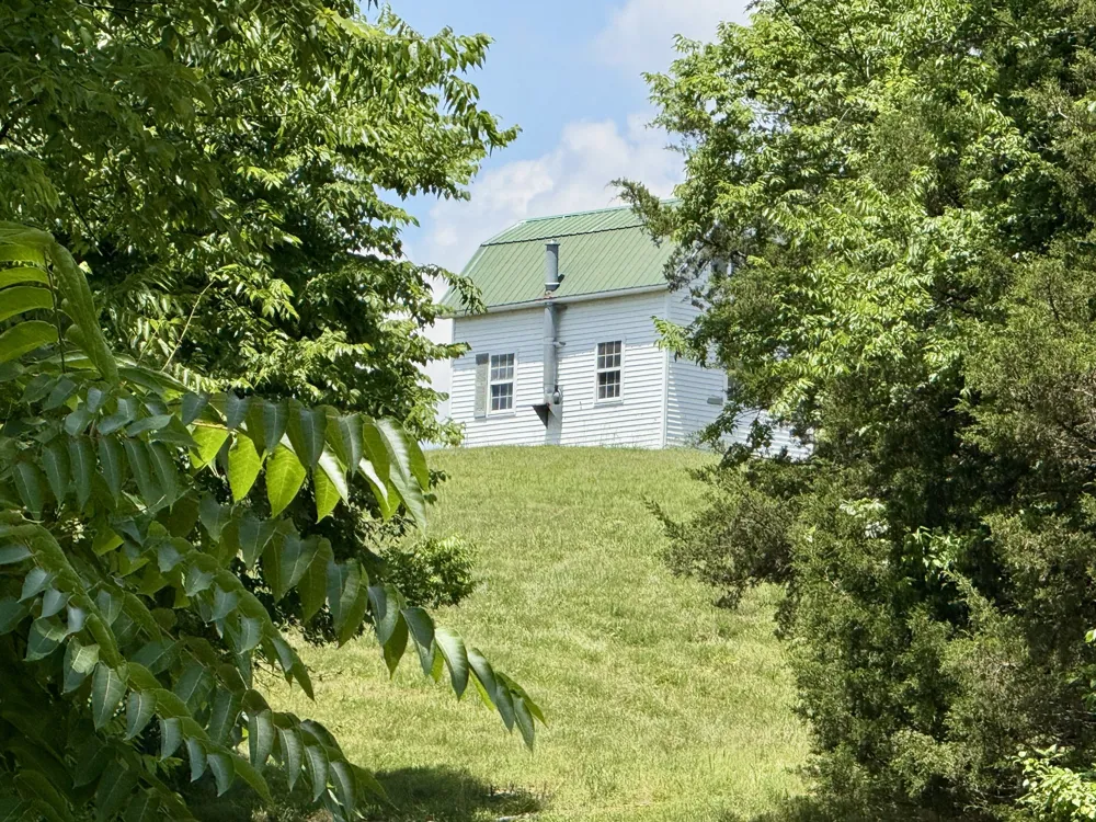 40 Mahan Lane Elmwood, TN 38560