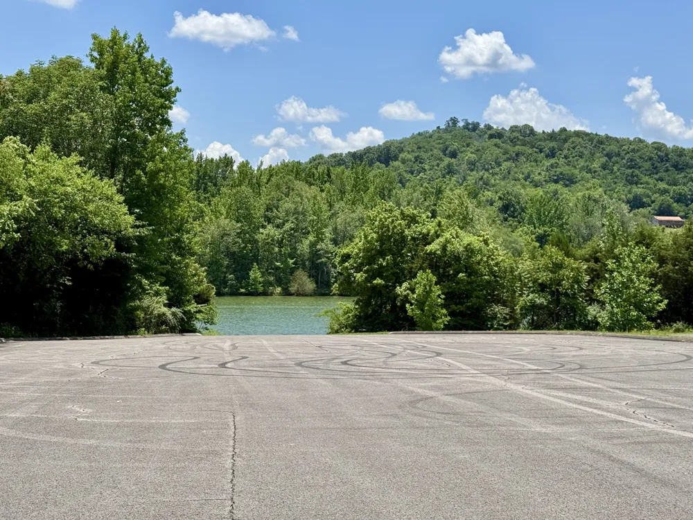 40 Mahan Lane Elmwood, TN 38560
