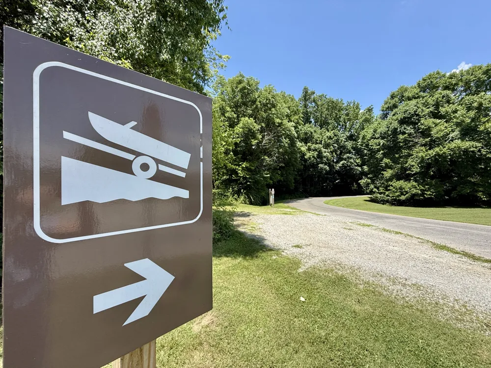 40 Mahan Lane Elmwood, TN 38560