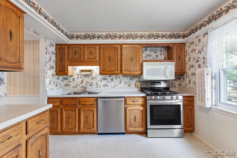 42948 Richards Court Northville Township, MI 48167