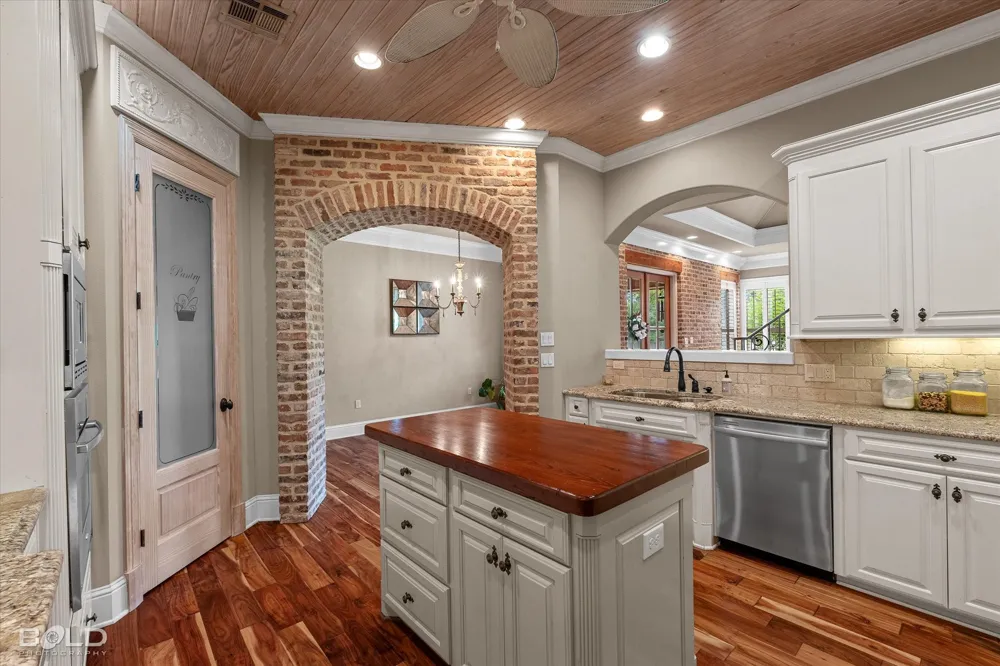 4704 Taldon Lane Benton, LA 71006