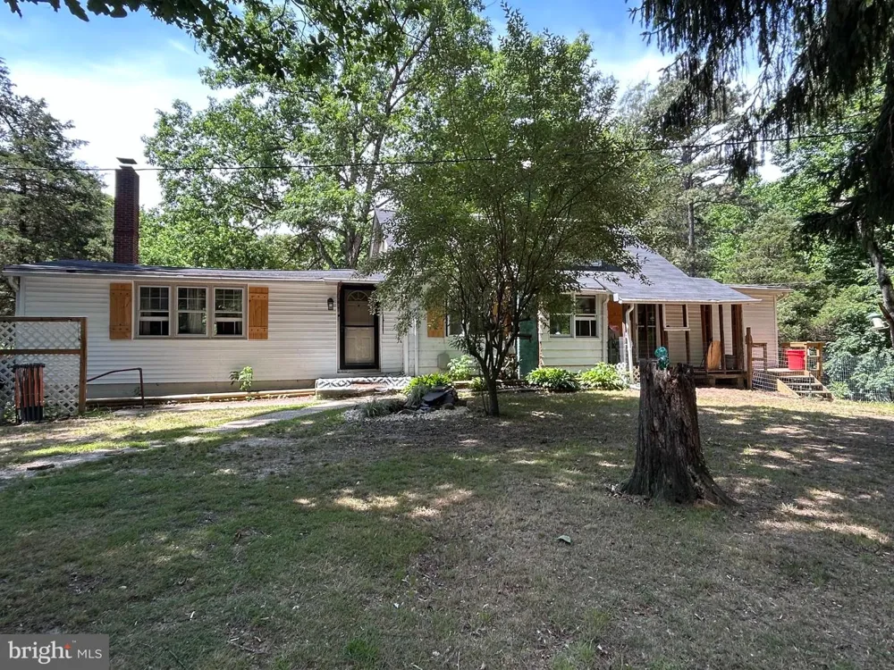 5 SARA RUN LANE Bridgeton, NJ 08302