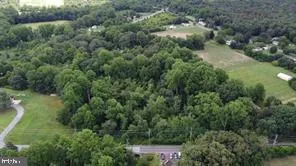 5 SARA RUN LANE Bridgeton, NJ 08302