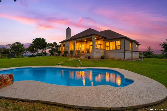 755 Pr 2775 Mico, TX 78056