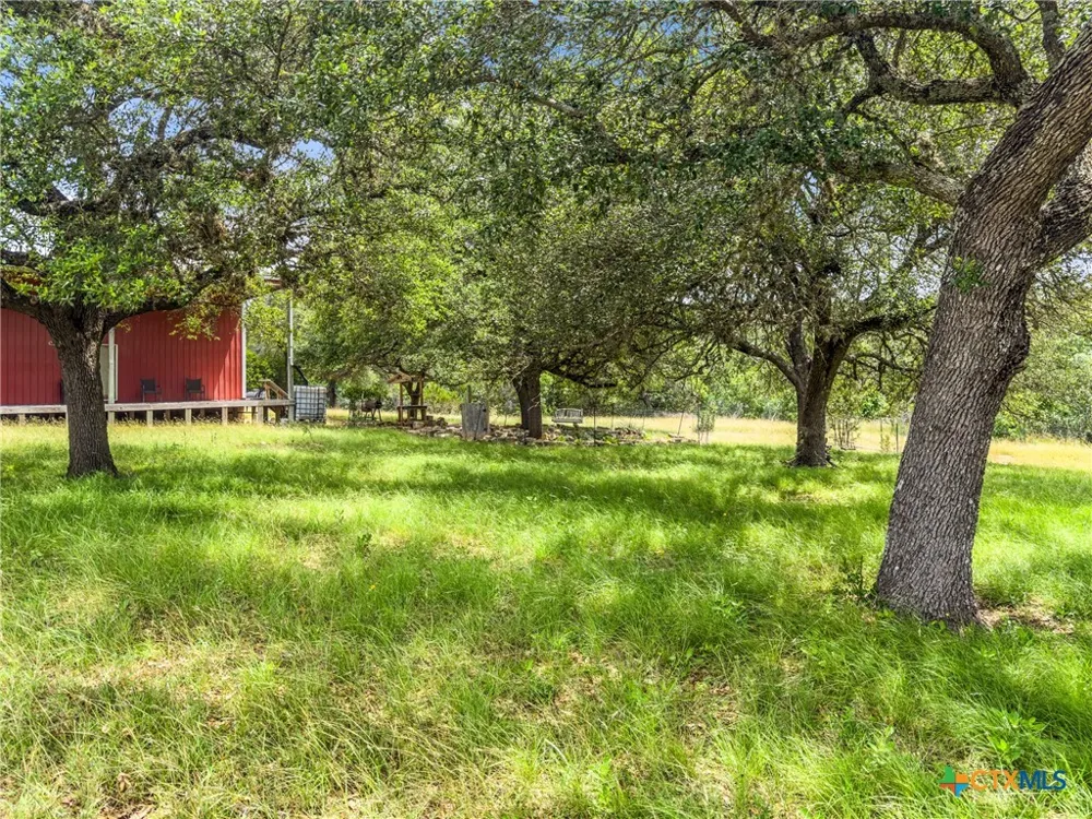 428 Summit Spring Lane Johnson City, TX 78636