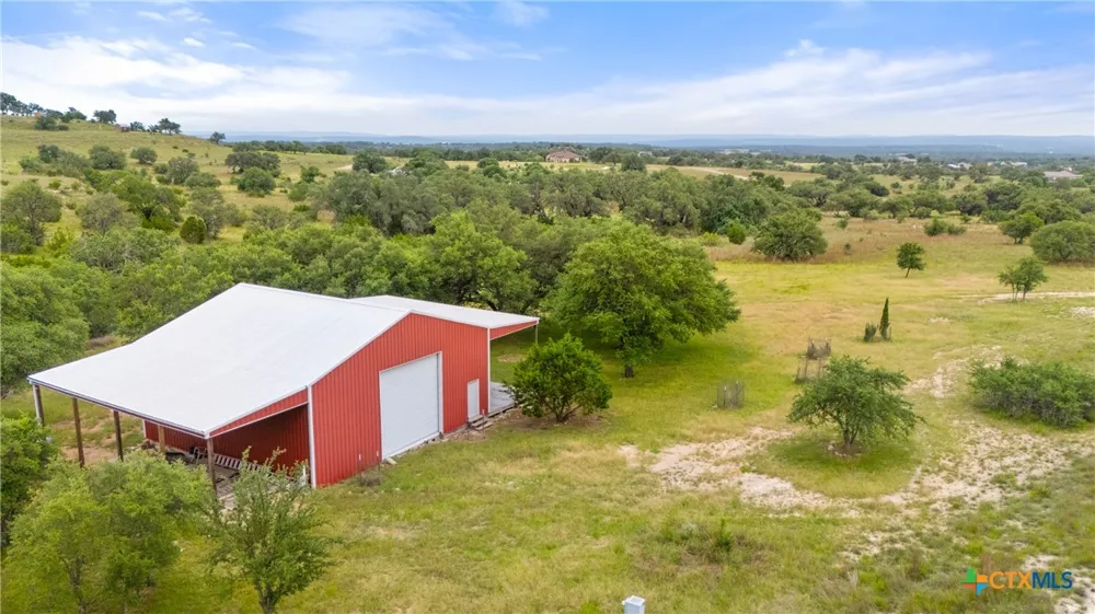 428 Summit Spring Lane Johnson City, TX 78636