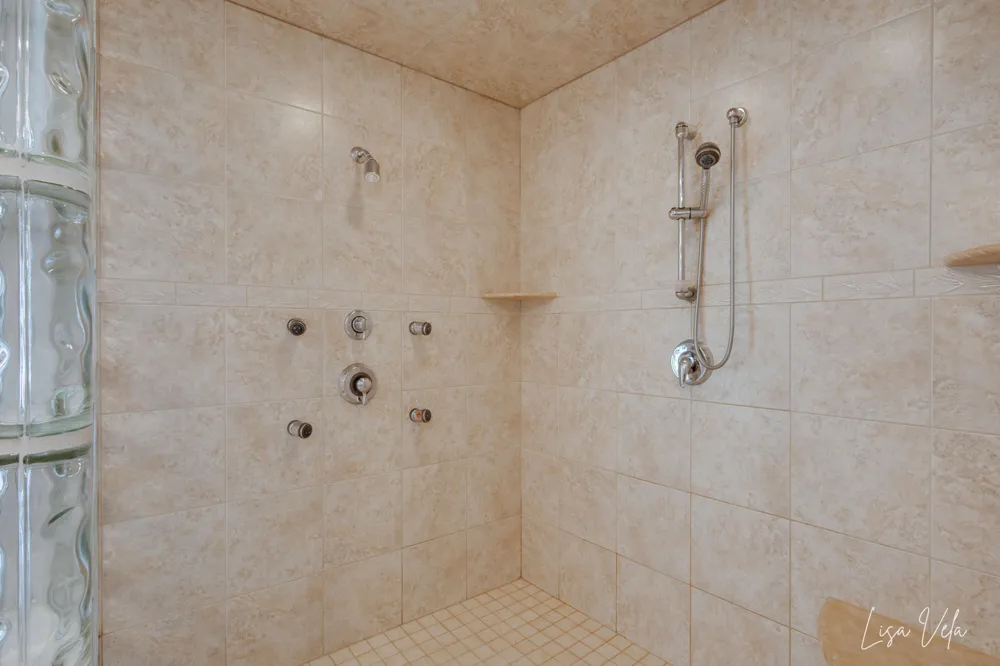 447 Lakeshore Boulevard Norton Shores City, MI 49444