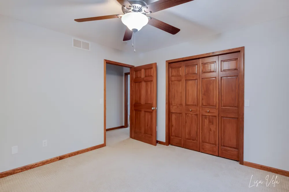 447 Lakeshore Boulevard Norton Shores City, MI 49444