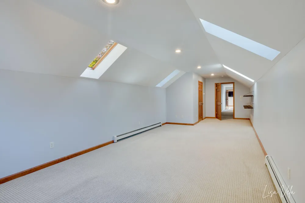 447 Lakeshore Boulevard Norton Shores City, MI 49444
