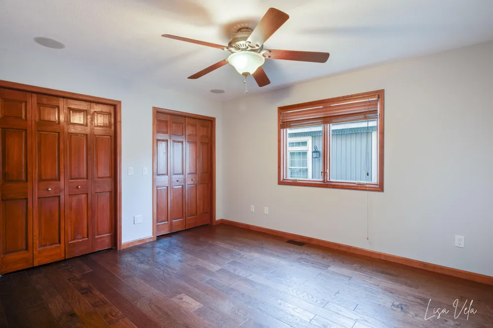 447 Lakeshore Boulevard Norton Shores City, MI 49444