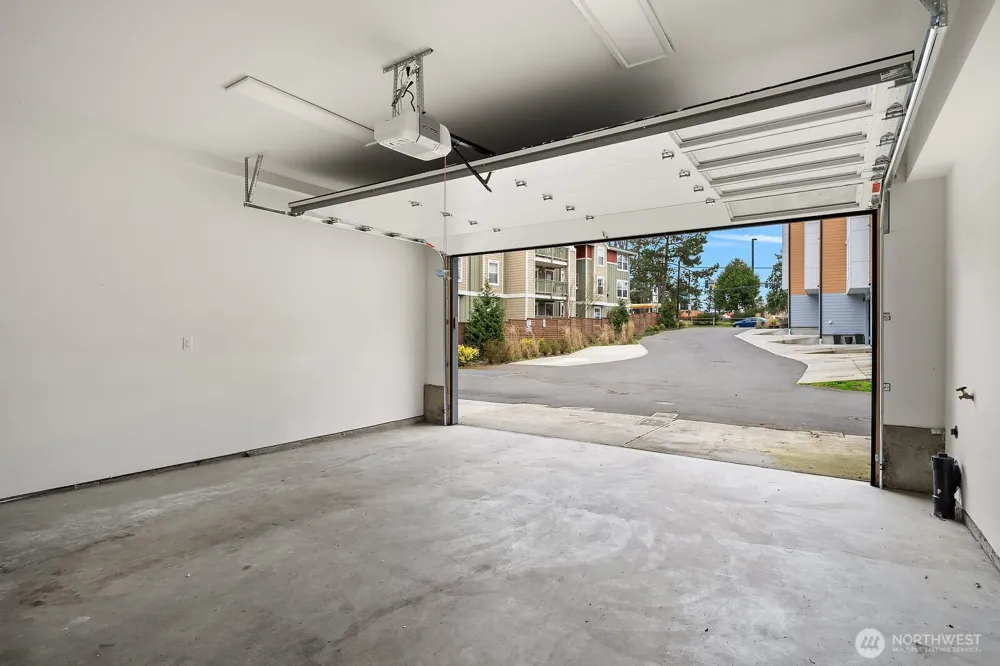 7721 NE 175th Street #103 Kenmore, WA 98028