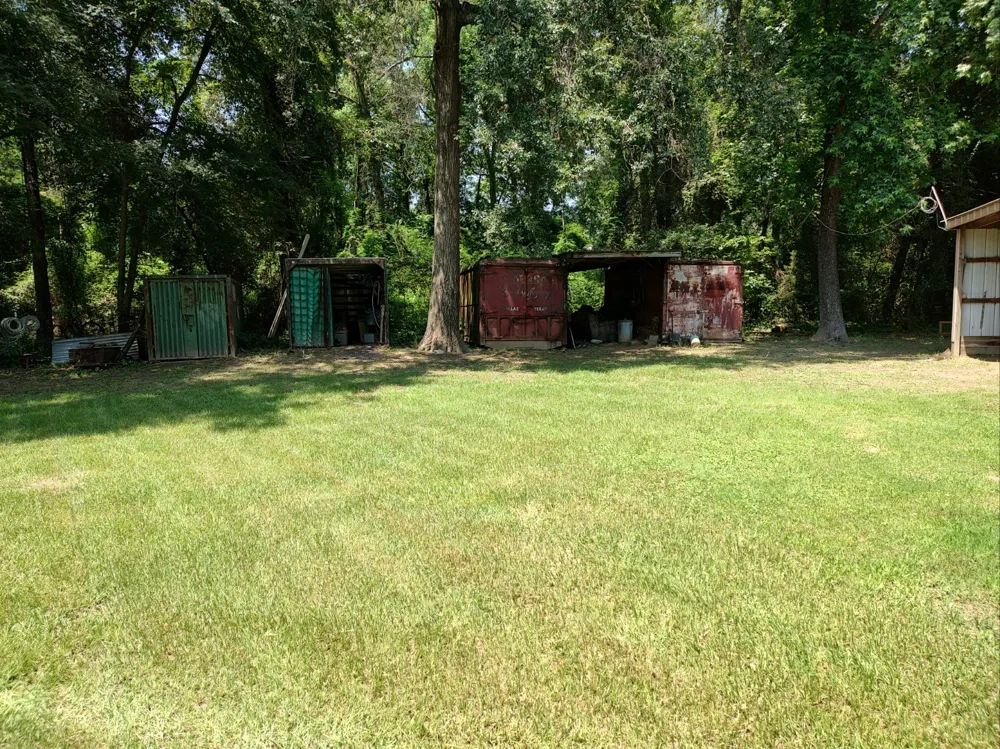1061 CR 1807 3 ACRES Yantis, TX 75497