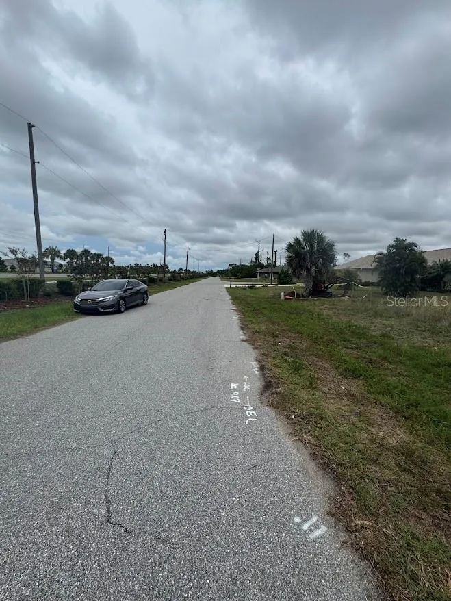 139 SESAME ROAD W Rotonda West, FL 33947