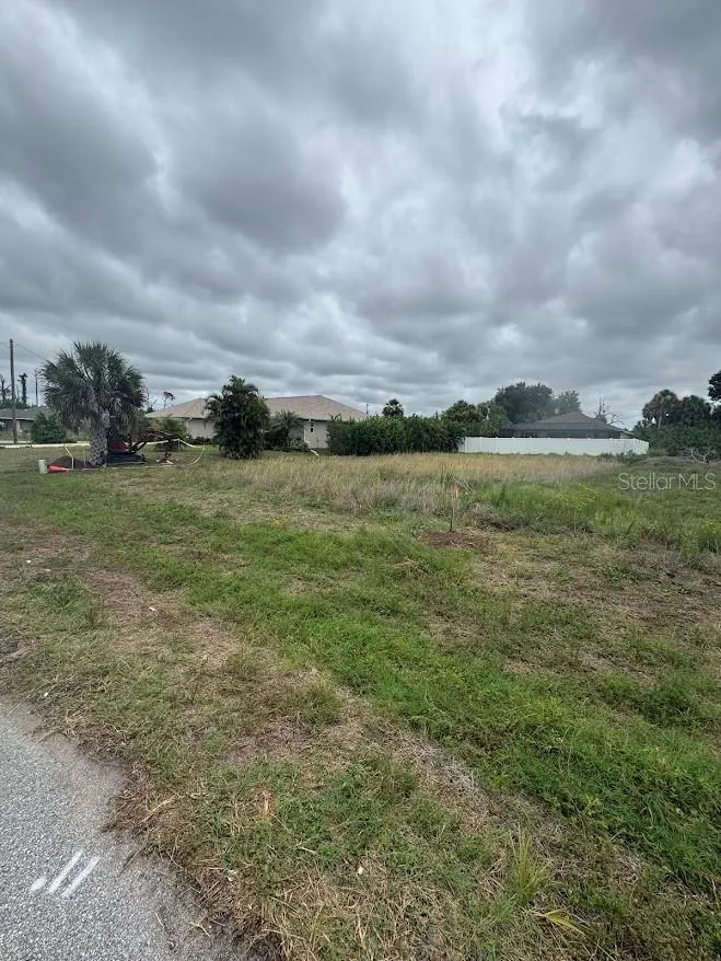 139 SESAME ROAD W Rotonda West, FL 33947