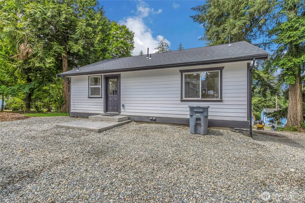 1804 13th Avenue Milton, WA 98354