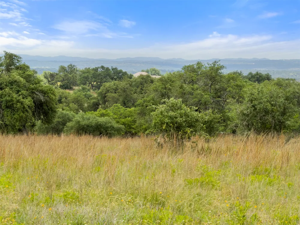 428 Summit Spring Lane Johnson City, TX 78636