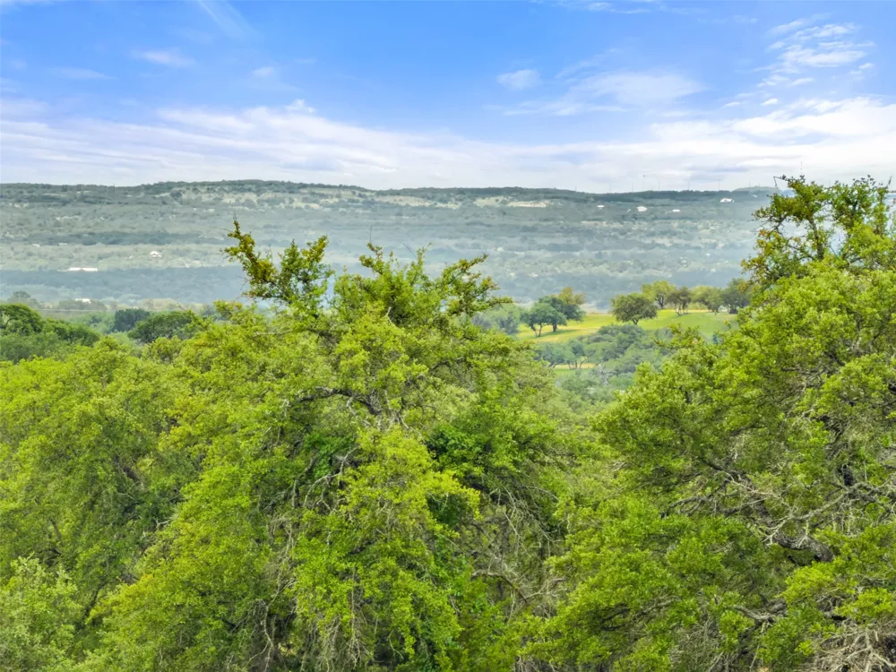428 Summit Spring Lane Johnson City, TX 78636