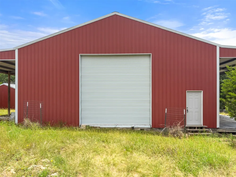 428 Summit Spring Lane Johnson City, TX 78636