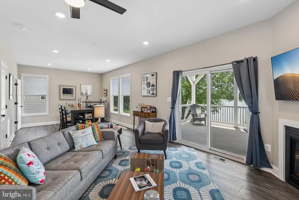 205 CHOPTANK AVENUE Rosedale, MD 21237