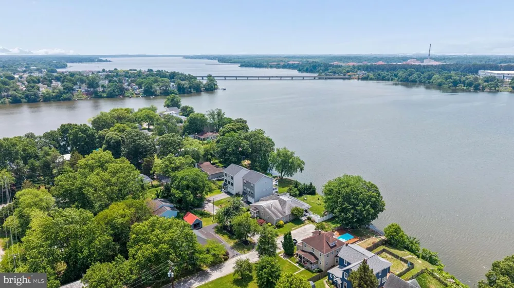 205 CHOPTANK AVENUE Rosedale, MD 21237
