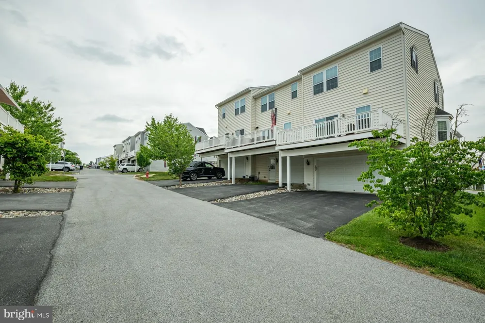 325 SCHMIDT ROAD Phoenixville, PA 19460