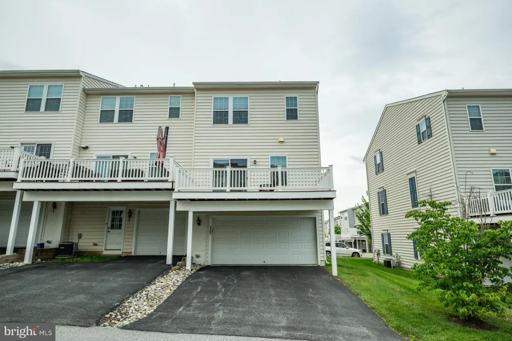 325 SCHMIDT ROAD Phoenixville, PA 19460