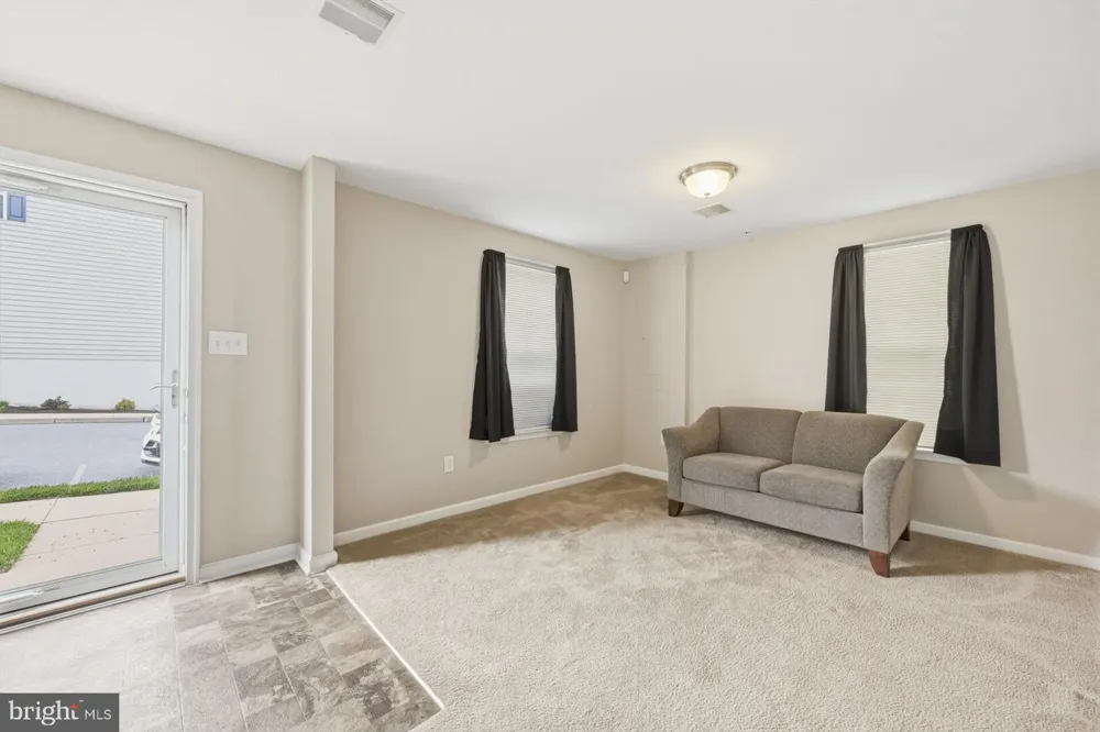 325 SCHMIDT ROAD Phoenixville, PA 19460