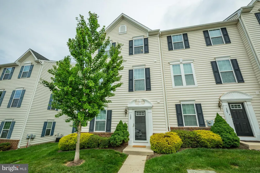 325 SCHMIDT ROAD Phoenixville, PA 19460