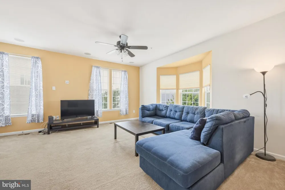325 SCHMIDT ROAD Phoenixville, PA 19460