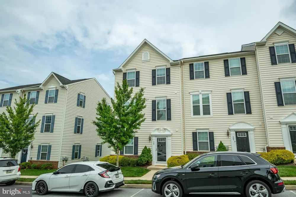 325 SCHMIDT ROAD Phoenixville, PA 19460