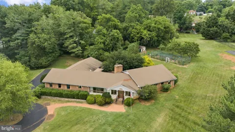 252 BOXLEY LANE