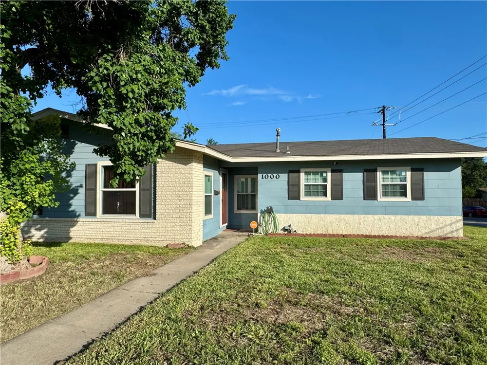 1000 E Toledo Street Beeville, TX 78102