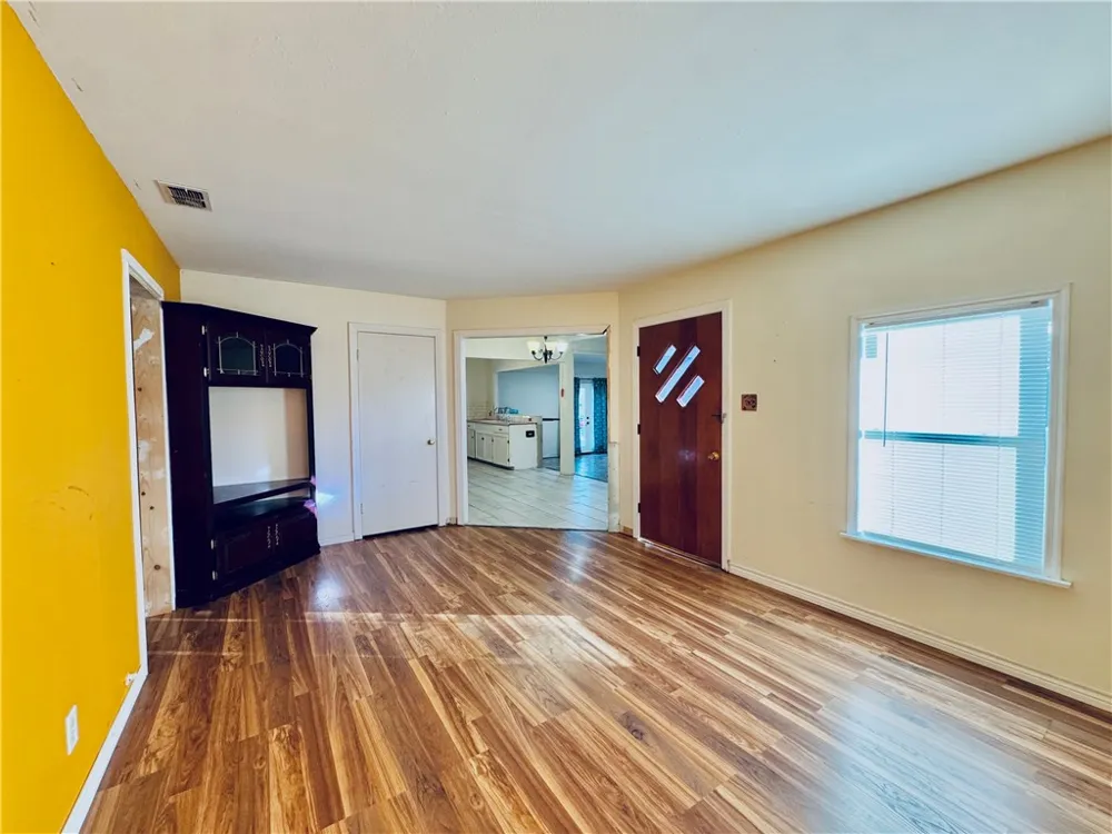 1000 E Toledo Street Beeville, TX 78102