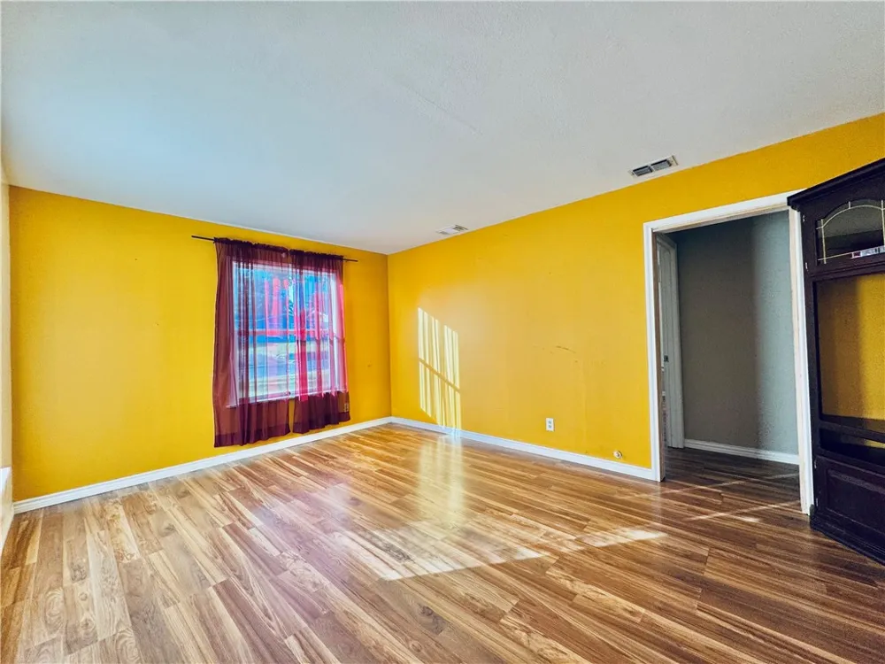 1000 E Toledo Street Beeville, TX 78102
