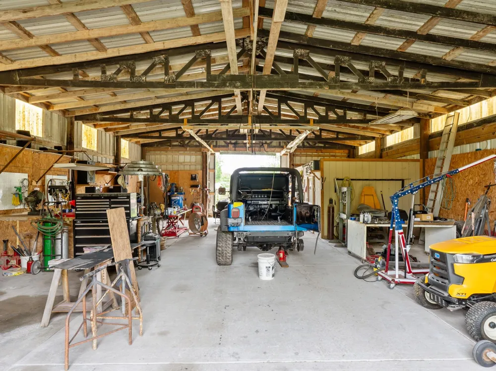 4711 Baker Road Needville, TX 77461