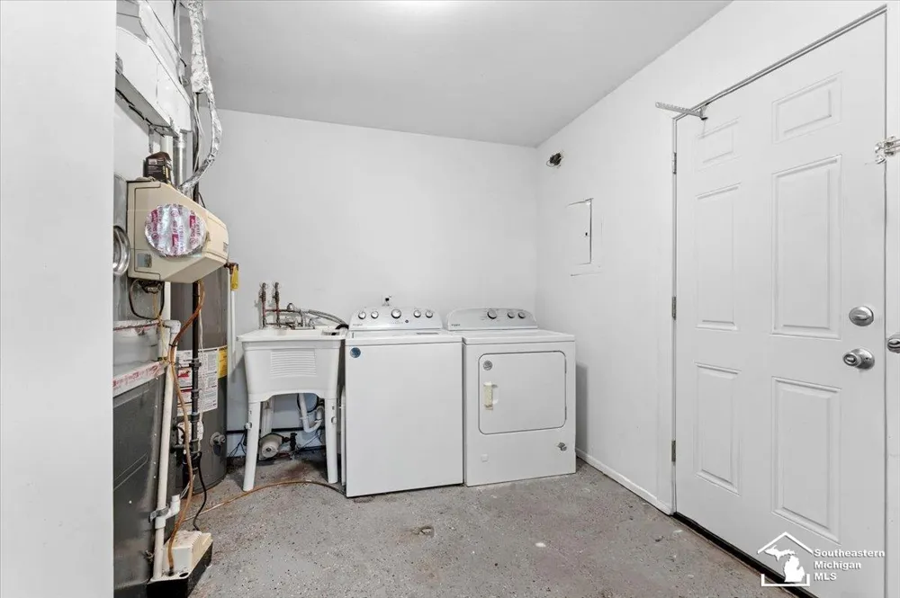 5885 Sylvia Street Taylor City, MI 48180